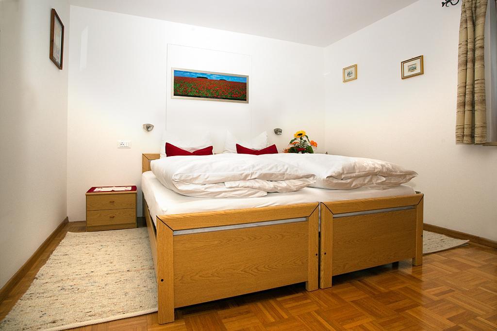 Cesa Sule De Sot Apartman Ortisei Kültér fotó